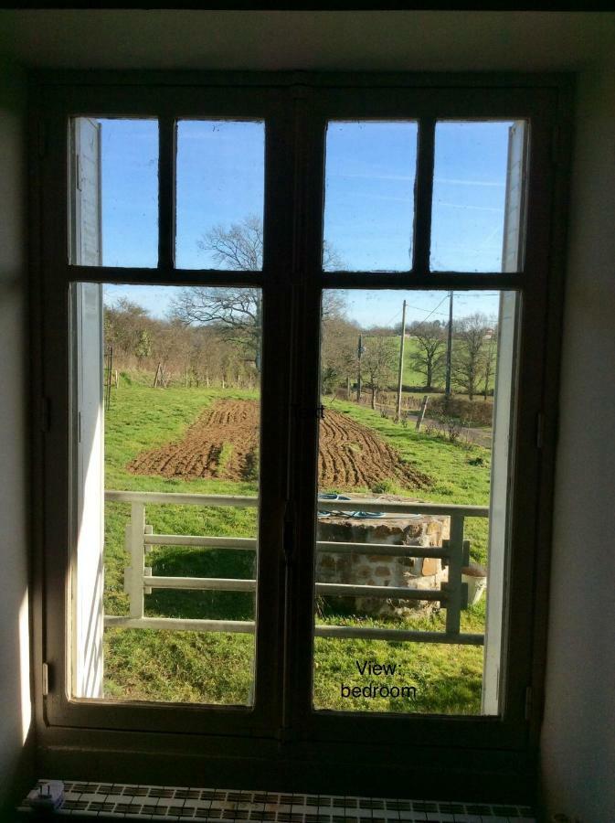 Les Outres Villa Chabrac Exteriör bild